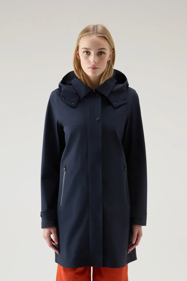 Trench in nylon High Tech con cappuccio staccabile                                                                              